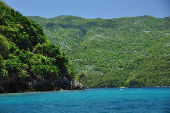 Chegando à Paradise Beach, perto de Labadee, na costa norte do Haiti
